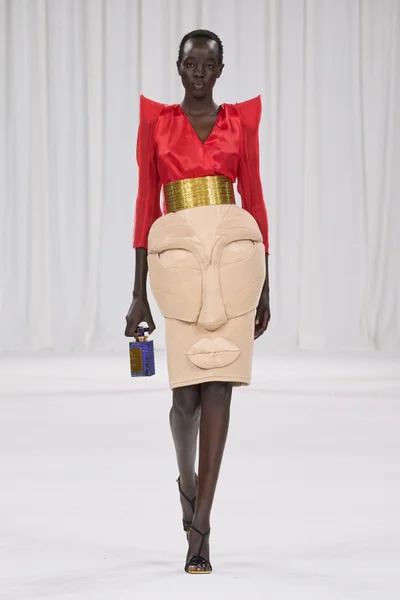 Look 43